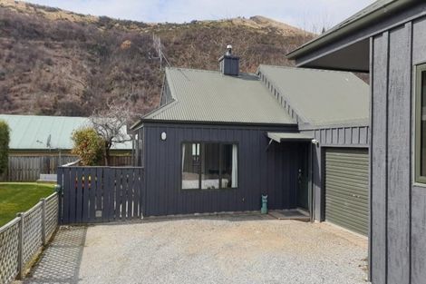 Photo of property in 87b Devon Street, Arrowtown, 9302