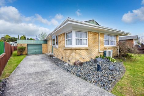Photo of property in 10 Fiona Place, Dinsdale, Hamilton, 3204