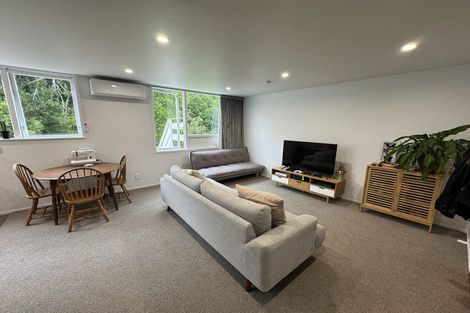 Photo of property in 4/15 Upper Lewisville Terrace, Thorndon, Wellington, 6011