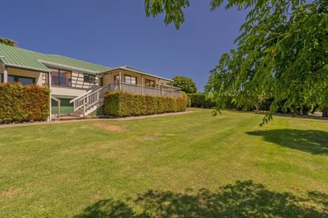 Photo of property in 86 Hahei Beach Road, Hahei, Whitianga, 3591
