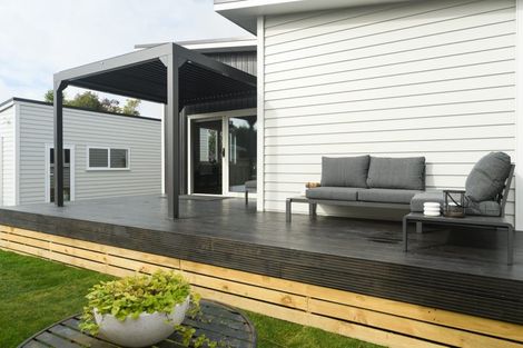 Photo of property in 8a Cuba Street, Takaro, Palmerston North, 4412