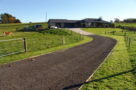 Photo of property in 820 Rukuhia Road, Ngahinapouri, Ohaupo, 3882