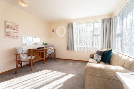 Photo of property in 1e Herewini Street, Titahi Bay, Porirua, 5022