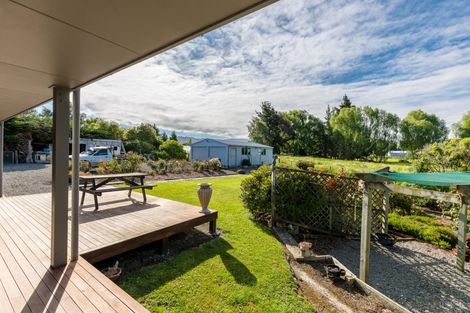 Photo of property in 84 Timaru Road, Waimate, 7924