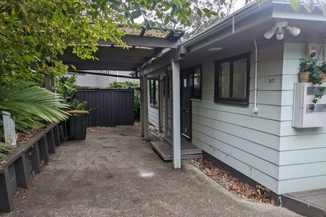 Photo of property in 2/32 Trinidad Road, Sunnynook, Auckland, 0620