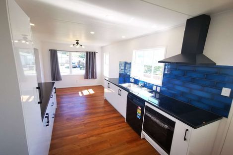 Photo of property in 33 Stockdale Street, Wainuiomata, Lower Hutt, 5014