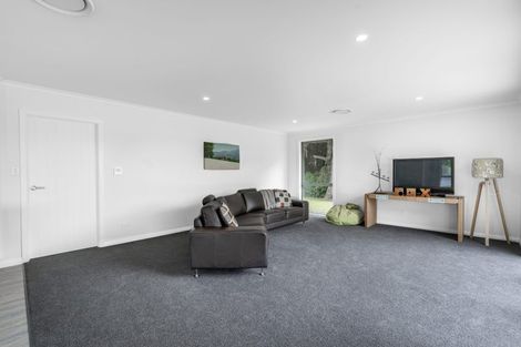 Photo of property in 92 Blairlogie Close, Otatara, Invercargill, 9879