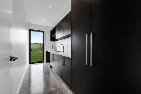 Photo of property in 29 Washer Road, Omata, New Plymouth, 4374