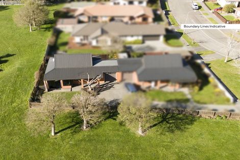 Photo of property in 47b Solomon Avenue, Redwood, Christchurch, 8051