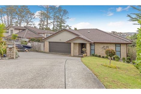 Photo of property in 9 Kingtide Place, Red Beach, 0932