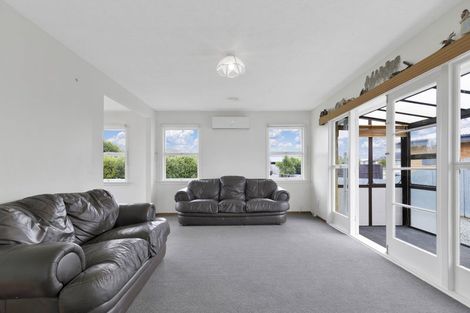 Photo of property in 4 Buss Street, Rangiora, 7400