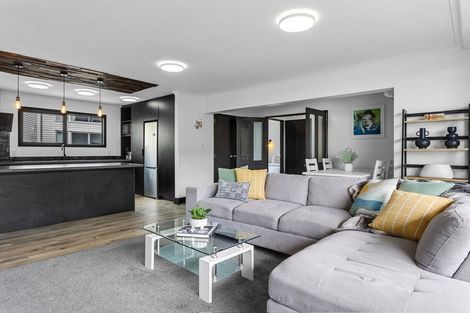 Photo of property in 1/90 Springfield Road, St Albans, Christchurch, 8014