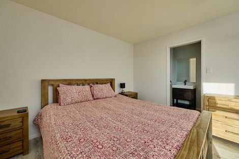 Photo of property in 73 Churchill Street, Kaikoura, 7300