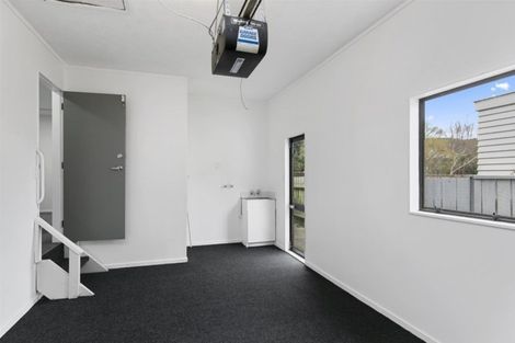 Photo of property in 304a Main Road, Tawa, Wellington, 5028
