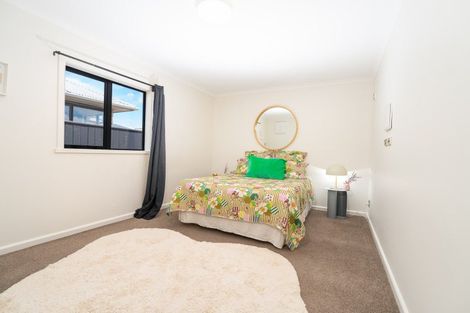 Photo of property in 22a Stone Street, Miramar, Wellington, 6022