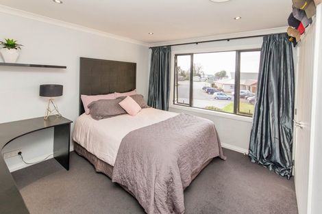 Photo of property in 5a Goddard Lane, Havelock North, 4130