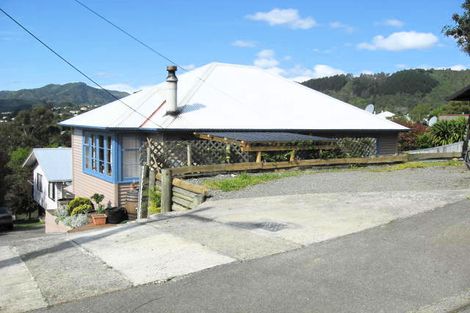 Photo of property in 19 Orsman Crescent, Toi Toi, Nelson, 7010