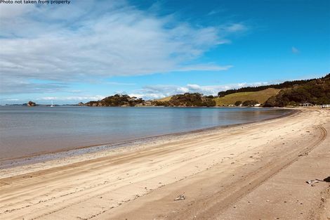 Photo of property in 25 Taiwa Road, Oakura, Hikurangi, 0184