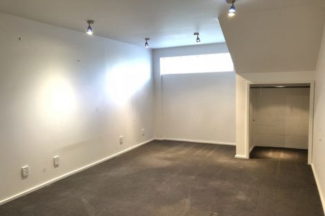 Photo of property in 205 Manuka Road, Bayview, Auckland, 0629