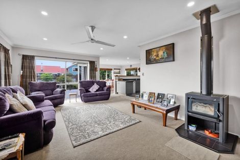 Photo of property in 29 Ngapapa Street, Urenui, 4375