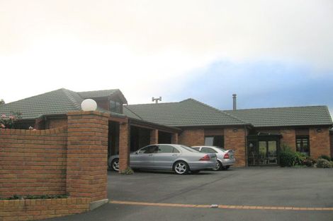 Photo of property in 70 Woodburn Drive, Takapu Valley, Wellington, 5028