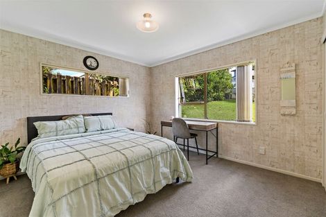 Photo of property in 2/160 Stapleford Crescent, Browns Bay, Auckland, 0630