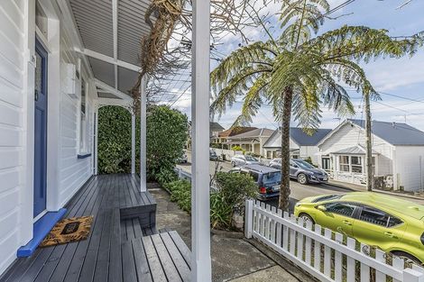 Photo of property in 29 Charlotte Avenue, Brooklyn, Wellington, 6021