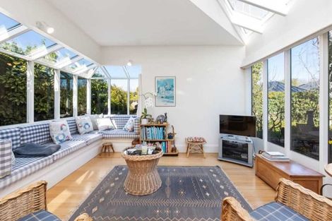 Photo of property in 6 Rochdale Street, Fendalton, Christchurch, 8014