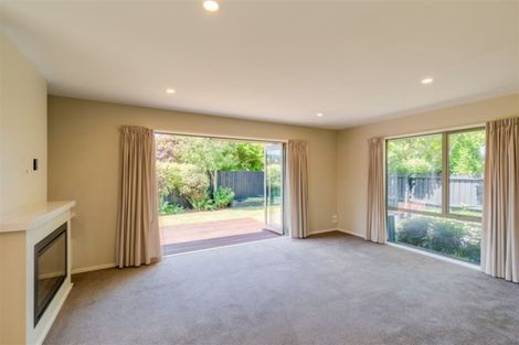 Photo of property in 130 Wairakei Road, Bryndwr, Christchurch, 8053