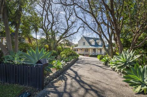 Photo of property in 12 Regia Close, Half Moon Bay, Auckland, 2012