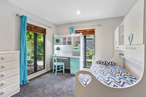 Photo of property in 17 Marsack Crescent, Halswell, Christchurch, 8025