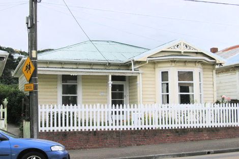 Photo of property in 36 Stanley Street, Berhampore, Wellington, 6023