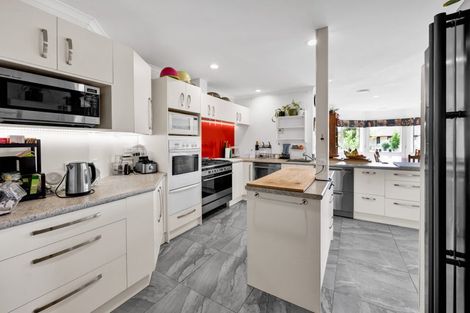 Photo of property in 10b Gladstone Street, Hawera, 4610