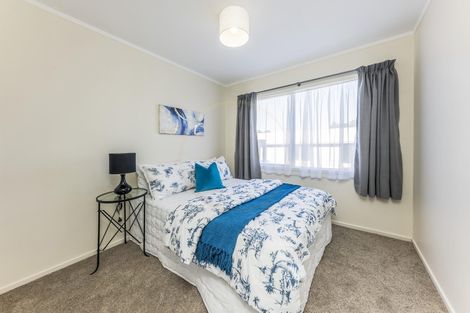 Photo of property in 1/136 Shifnal Drive, Randwick Park, Auckland, 2105