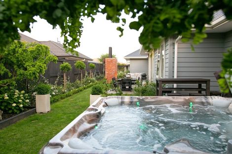 Photo of property in 8 Richards Street, Cambridge, 3434