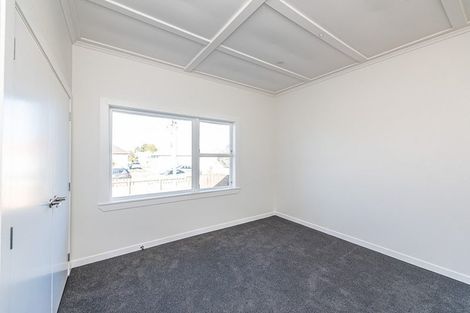 Photo of property in 16 Duigan Street, Gonville, Whanganui, 4501