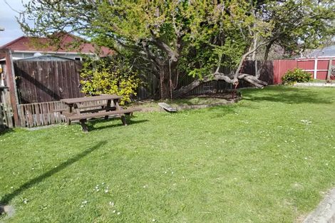 Photo of property in 32 Glenroy Street, Woolston, Christchurch, 8062