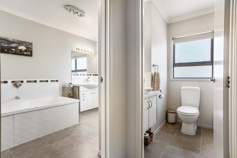 Photo of property in 1129 Hikuai Settlement Road, Pauanui, Hikuai, 3579