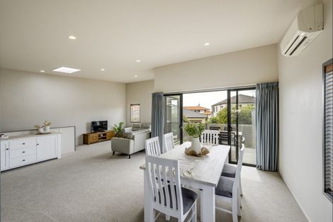 Photo of property in 17 Barry Street, Ahuriri, Napier, 4110