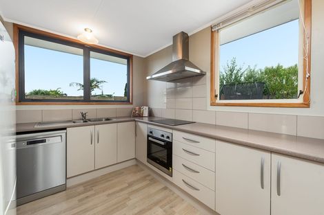 Photo of property in 12 Williams Drive, Te Puke, 3119