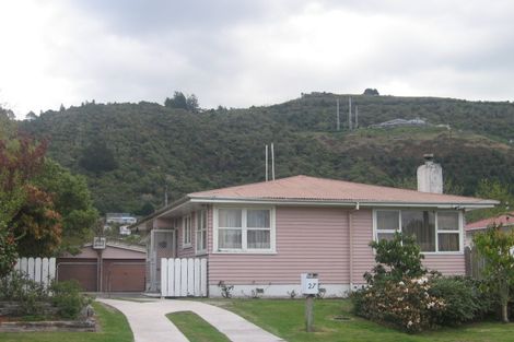 Photo of property in 27 Kea Street, Selwyn Heights, Rotorua, 3015