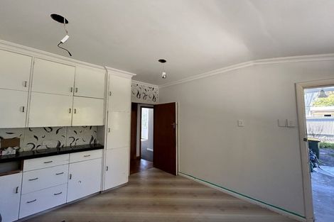 Photo of property in 39 Kawiu Road, Levin, 5510