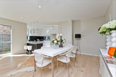 Photo of property in 479b Point Chevalier Road, Point Chevalier, Auckland, 1022