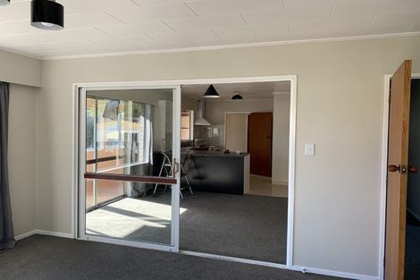 Photo of property in 41 Atkinson Street, Woodville, 4920