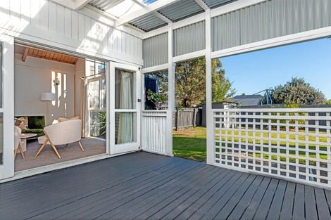 Photo of property in 28 De Lautour Road, Inner Kaiti, Gisborne, 4010