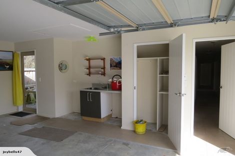 Photo of property in 5 Wineberry Avenue, Amberley, 7410