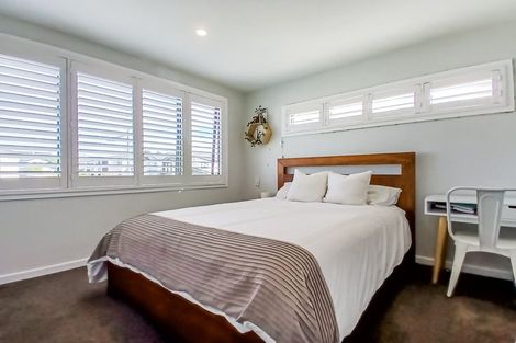 Photo of property in 17 Dorricott Avenue, Hobsonville, Auckland, 0616