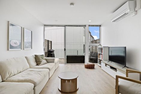 Photo of property in 20g Fisher-point Drive, Auckland Central, Auckland, 1010