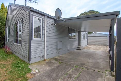 Photo of property in 53 Kaimanawa Street, Kelvin Grove, Palmerston North, 4414