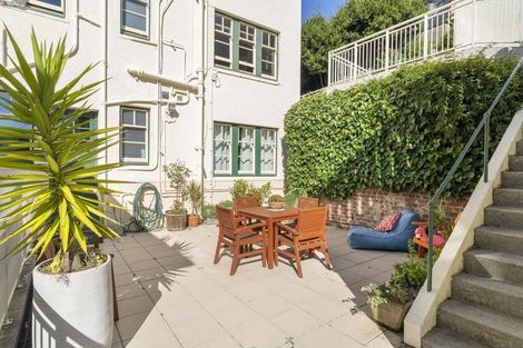 Photo of property in 3/332 Tinakori Road, Thorndon, Wellington, 6011